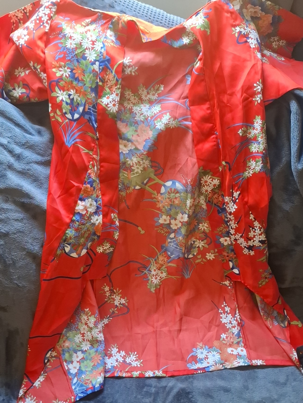 Red Floral Satin Kimono Top